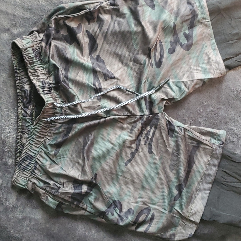 Compression gym training shorts
